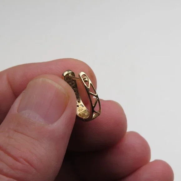 $1600 10k Yellow Gold1/2 Carat Diamond Earring
